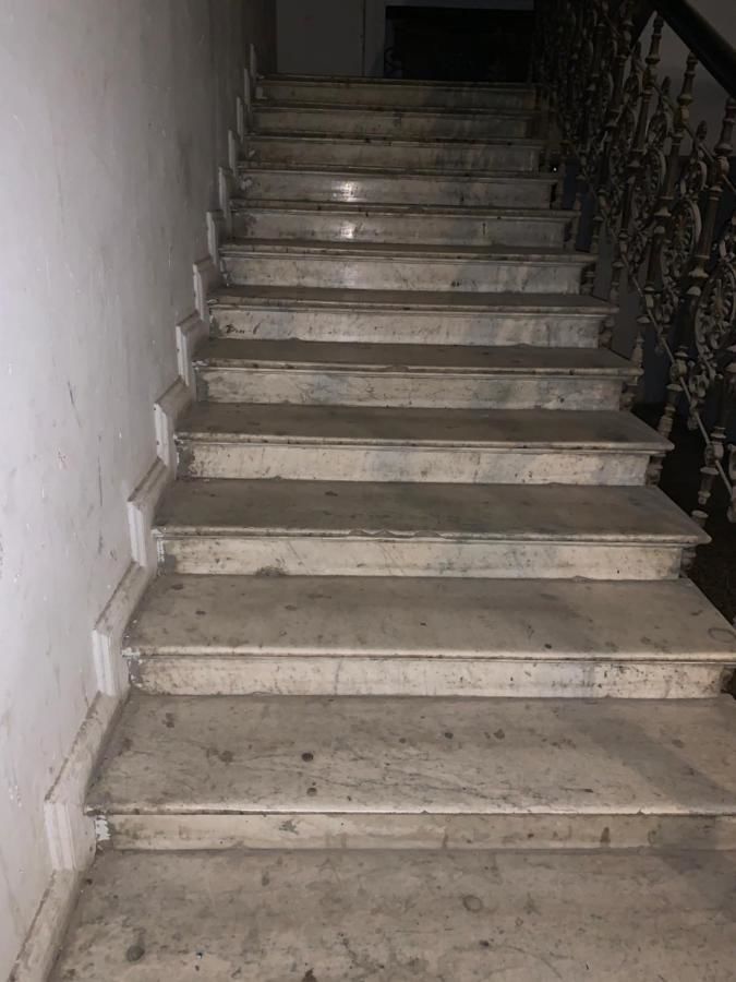 Гостевой дом Old House In Sololaki Тбилиси
